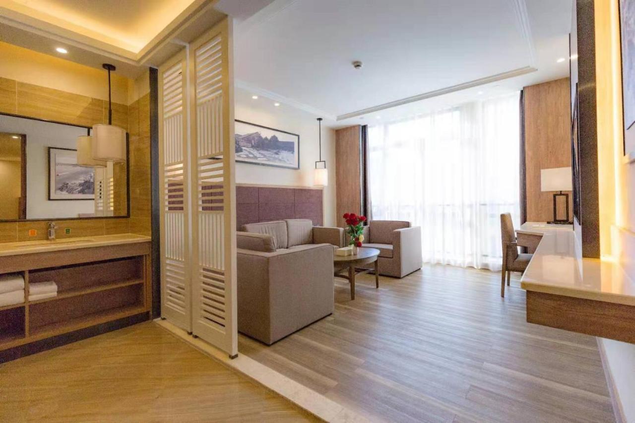 Auden International Hotel Σενζέν Εξωτερικό φωτογραφία